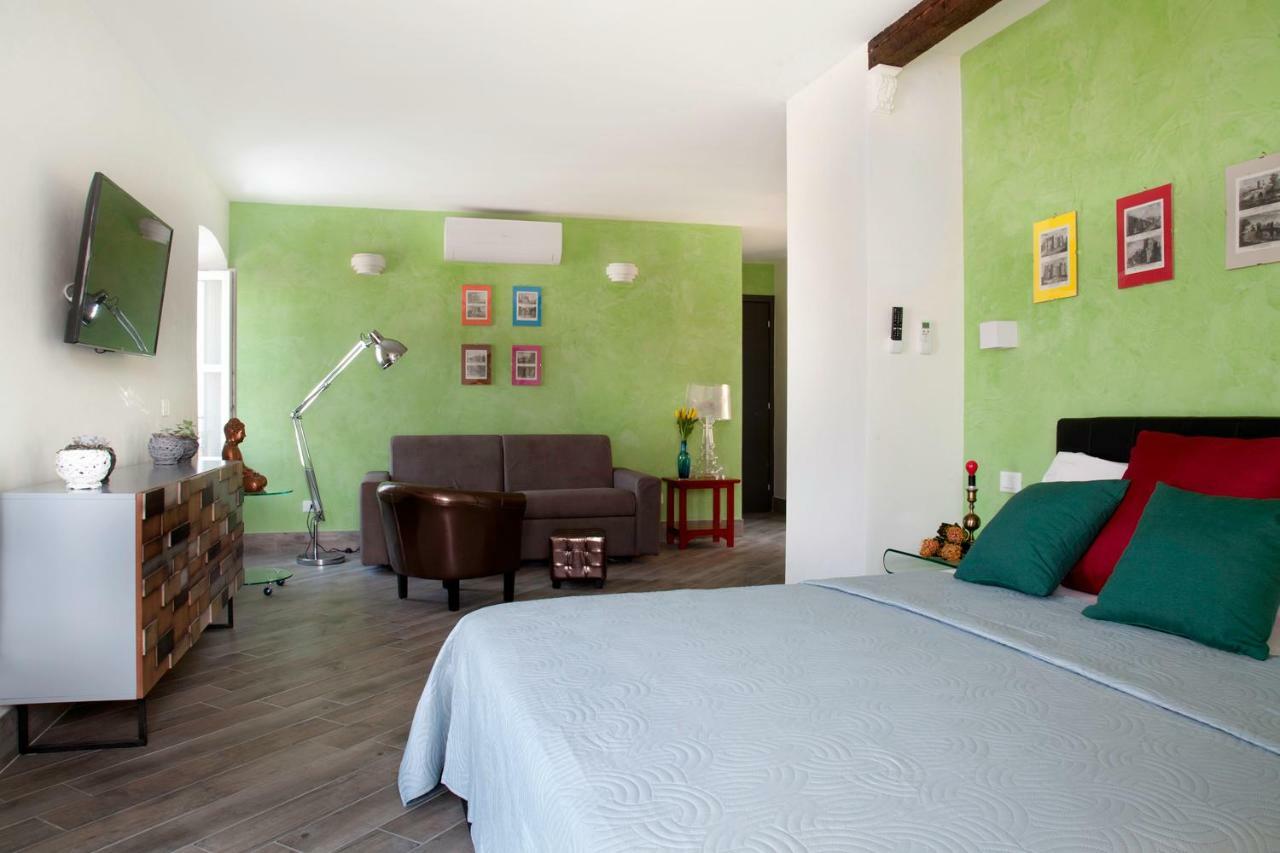 Relais Al Porto Hotel เปสเคียรา เดล การ์ดา ภายนอก รูปภาพ